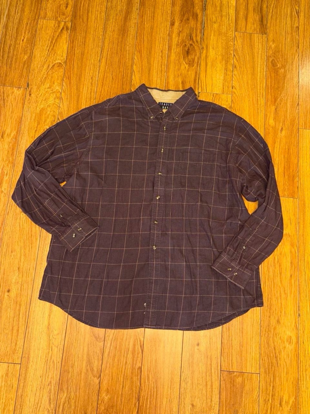 Vintage Y2K plaid button up dress shirt